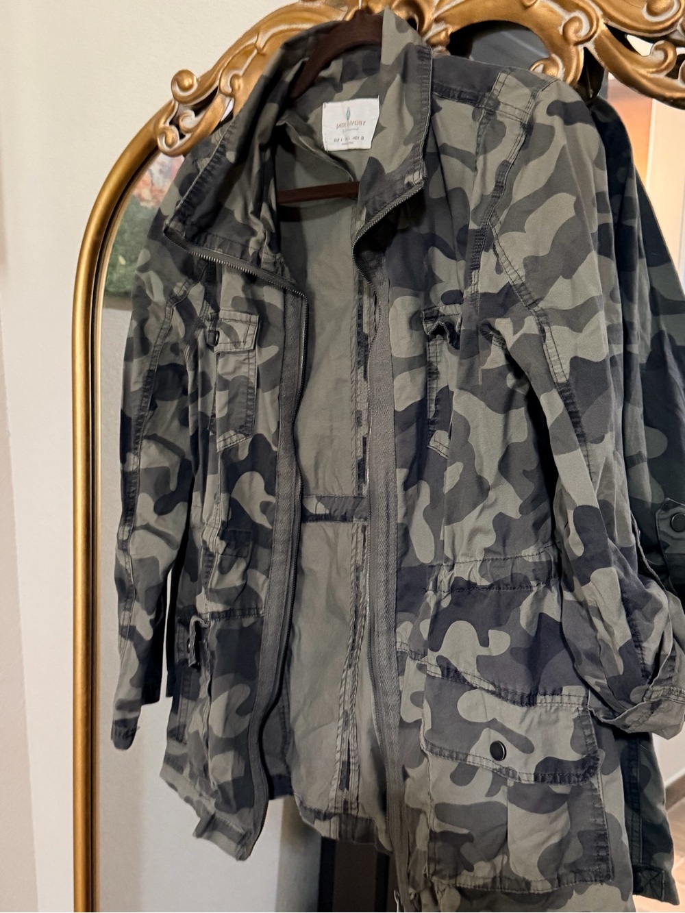 Women’s  Camouflage Utility Jacket - green Camo